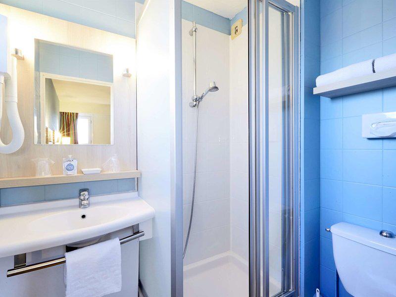 4A12B2E1AE0FA6194D1C2BFBF2F0E66E