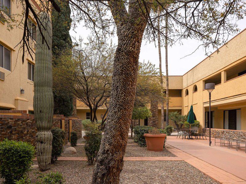 19B216B5DE89CC385E8F72889343FAE6