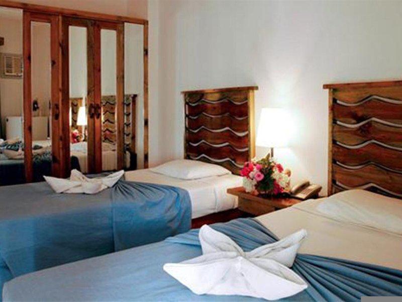 BF6A7210FF38AD7C4139F80240F42928