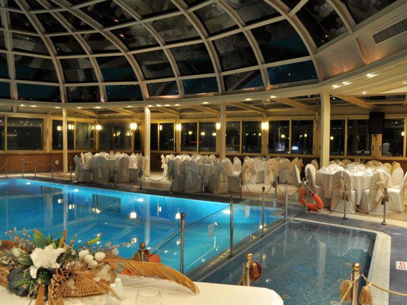 A9EC2B0A7EBE3E3A90F81D96F4B6EA82