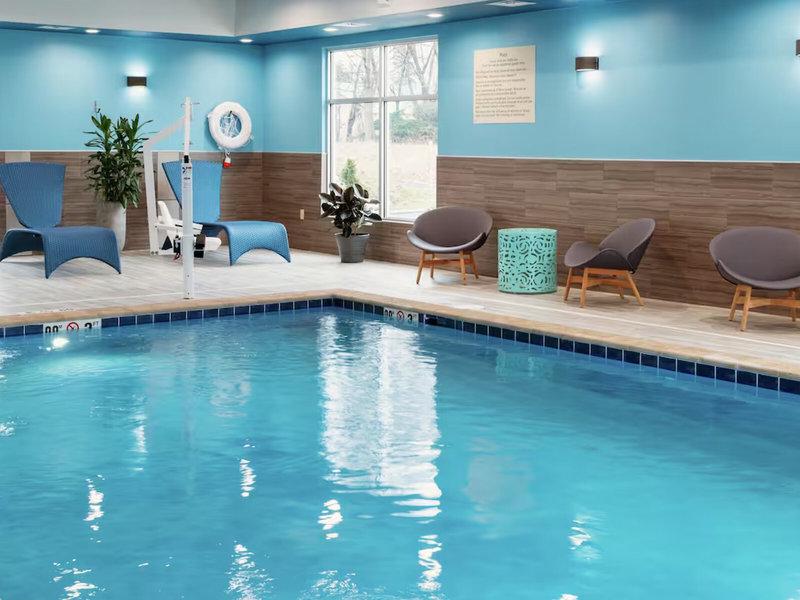 F128B942BE22B9F9BD797EFAF65865C6