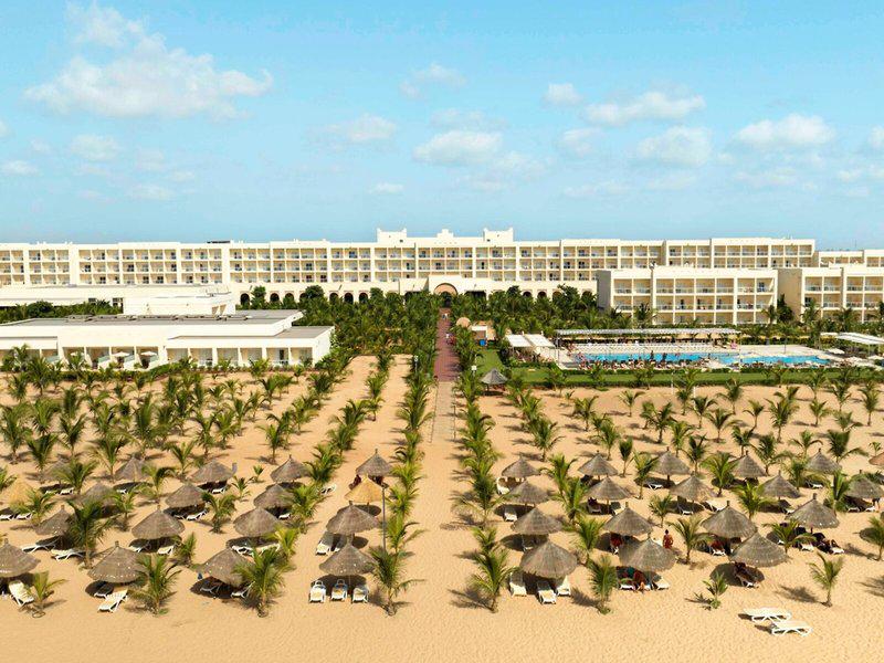 83AB98899E7CBDFA08B5550E49F17CB4