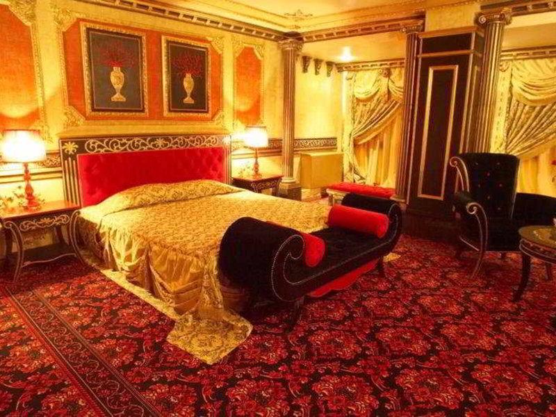 92B846B9C3AD3EC50F30F2AA300960CE