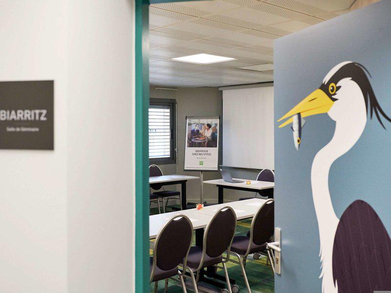 1AC7600044A9889DA32D83E90728E36A