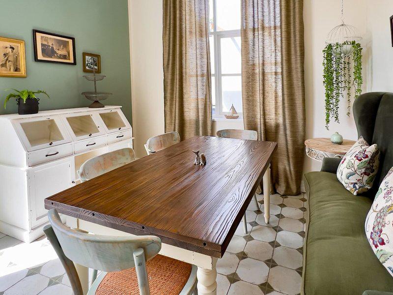 4235EDF0E036EFEA80FD04056D7A69C4