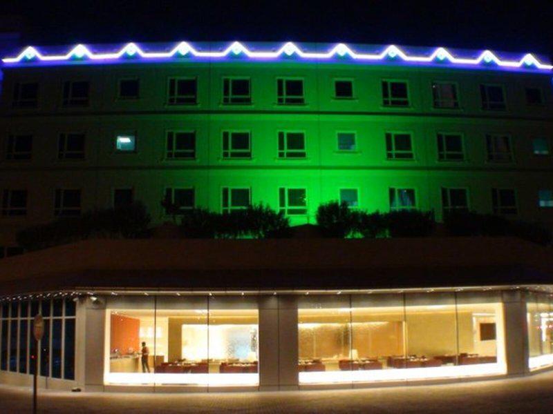 0DB5317EF21430FC892014DA0C60652C