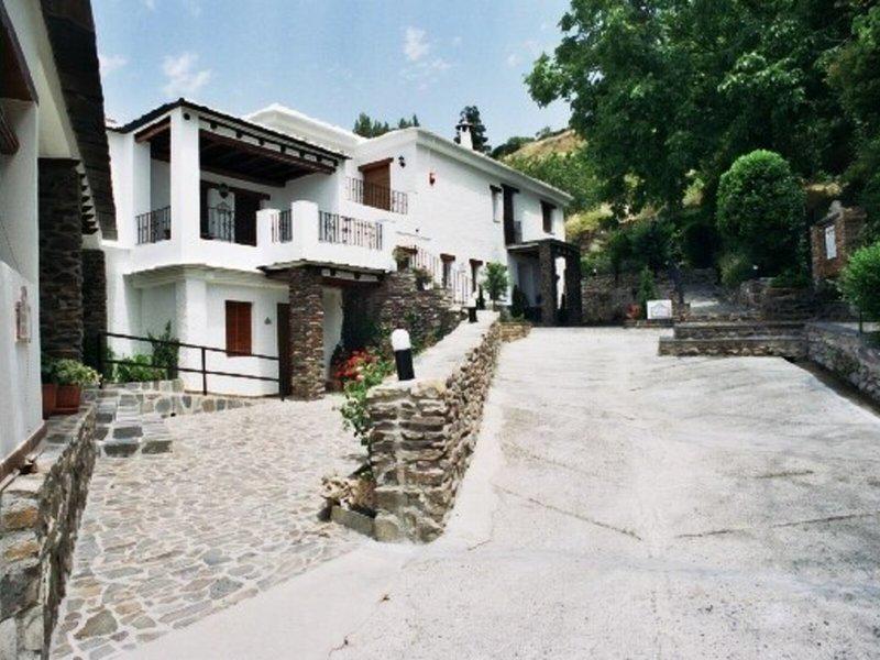 E5A19D62E993B04C5B13E67C3D8EE46D