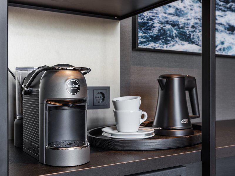 F779AB2E7A9383670A09A1F0B067B44B