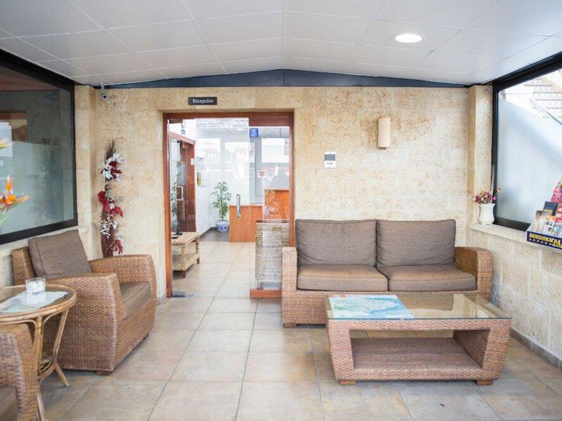 12FE8346BEAEBE360BF6F9AFF13CA5DA