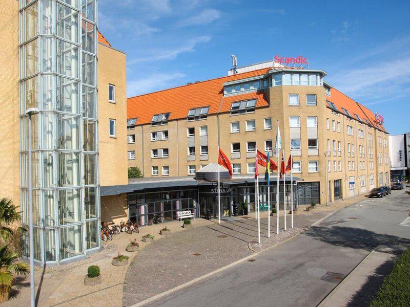 9FAB2F46515EA7F24F7FCFA2255F8407