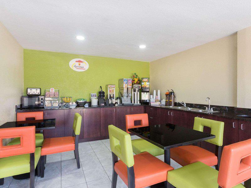 33004B709DEE9ECDB1CC56A232B941EE