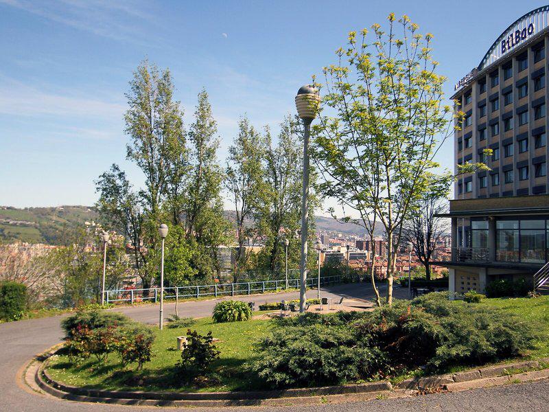 52F87133AE122B9B0CCDF35D72417B6B