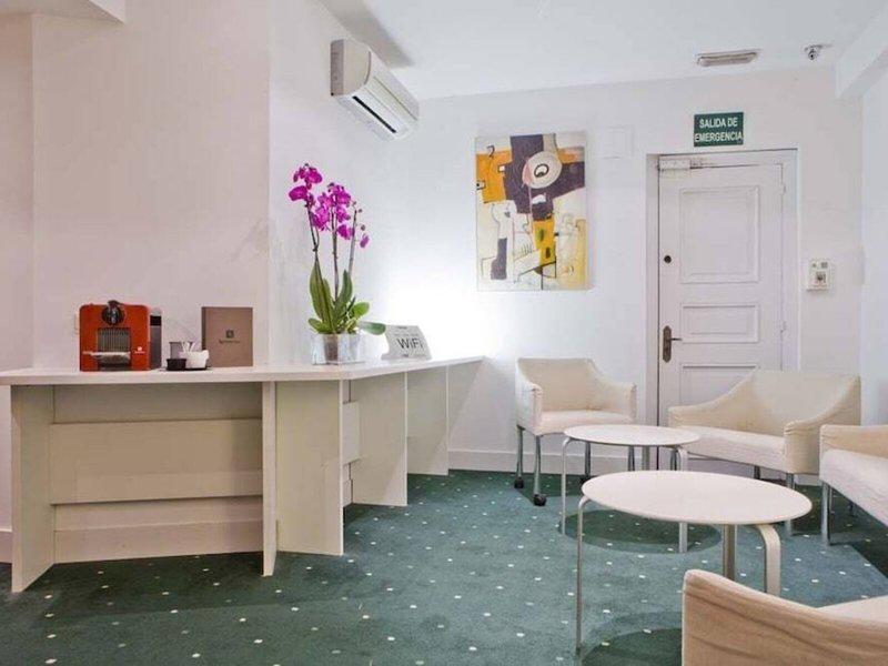 38A8CE21C38CBD8B6390B50222D4E034