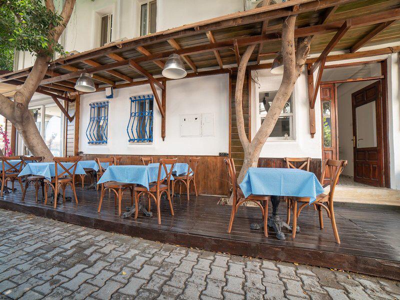 07BDC9CADBFB27AFE77212E06F79FE60