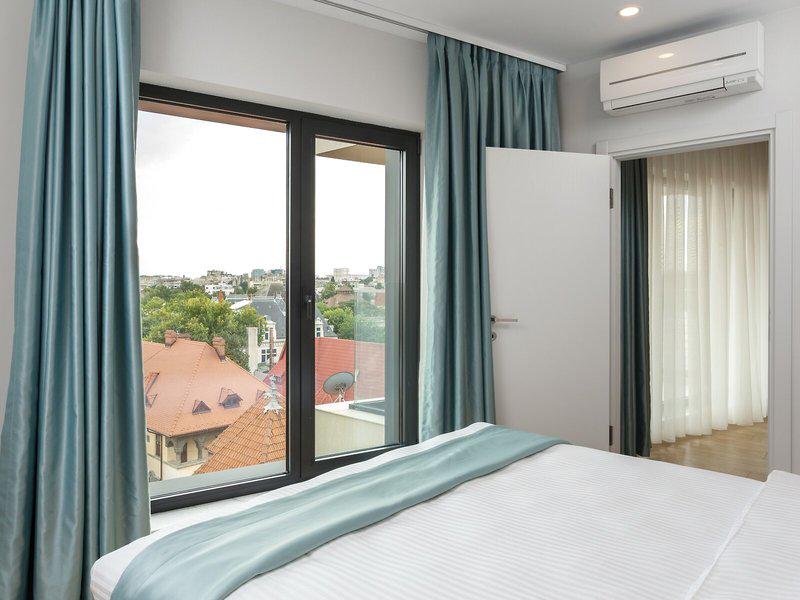 6BE402A1394D1AA9F1FE5D1BB4CDC104