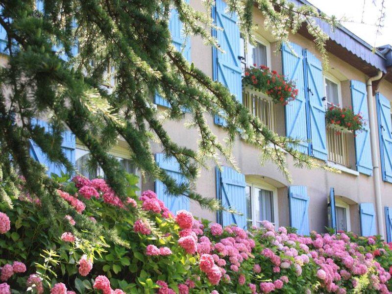 B30AAF8A62DAD2C154D5A0F428ED7B3A