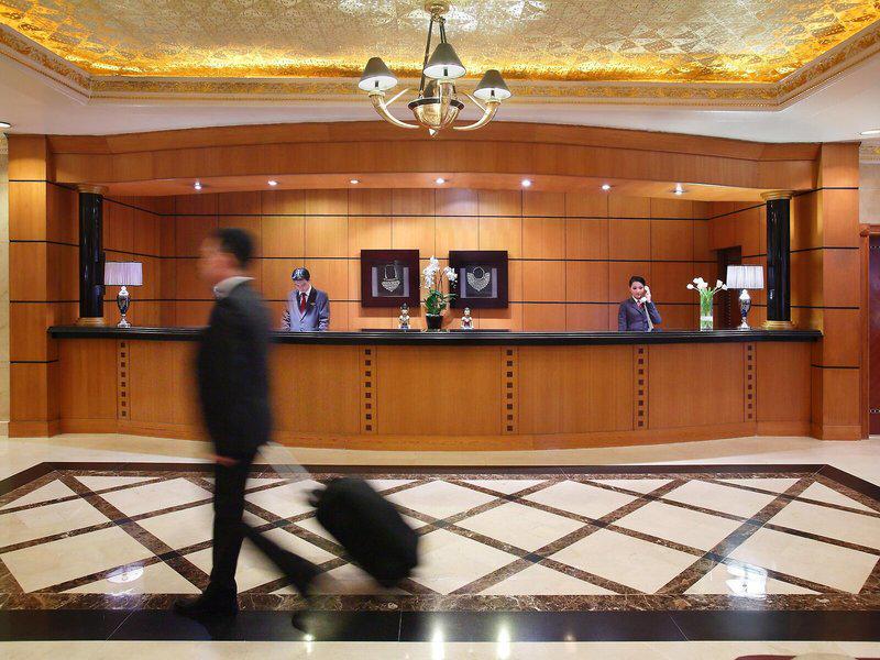 BF0D8E0C4F1180DD8FFD2B2CF78EBA5E