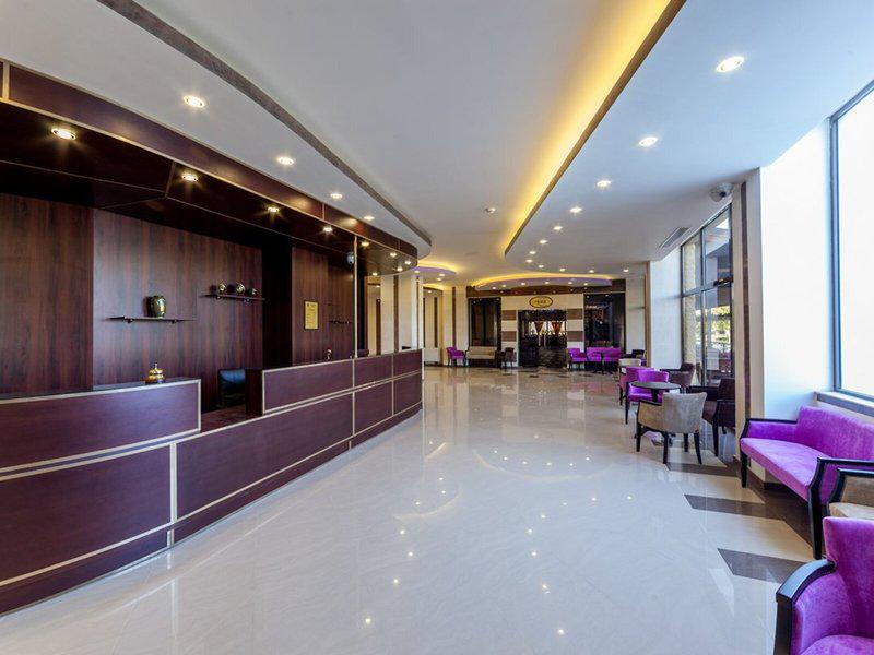 989FBE4610B5E6FD57883B3B2D4C6889