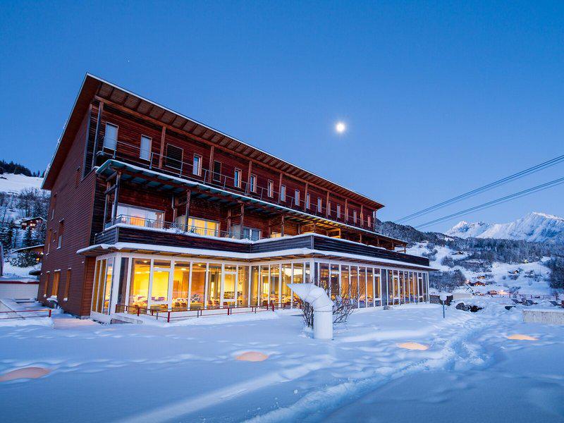 A51BBAAD68D84376CFFA77E93EB26659