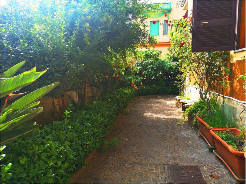 8E8DA2F7E5C3C09C25BDA4D6C8F1AEF4