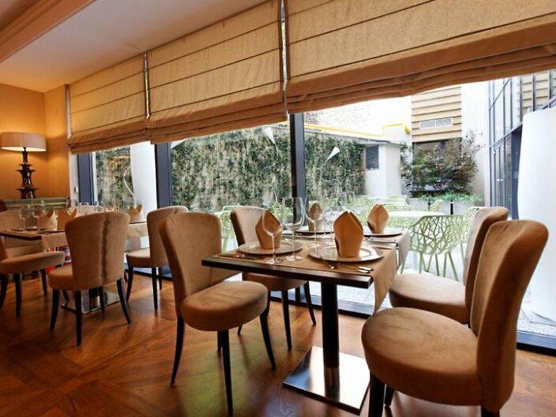 B56B89EFE673A63CD54B5F6AAE250268