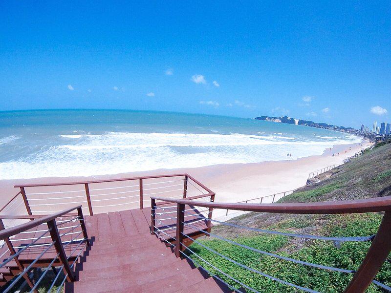 CB41C4C593F5F15E083081348E21541E