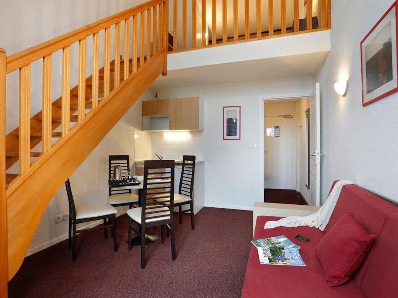 A1E3DC2C225AF05F766551C0A2E7DCDA