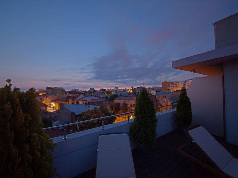 2182B580BD1236ADABE021C19A54055F