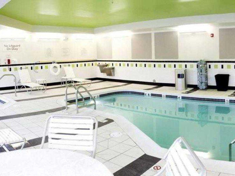 85A17BB92839A6BD3739E150240A609A