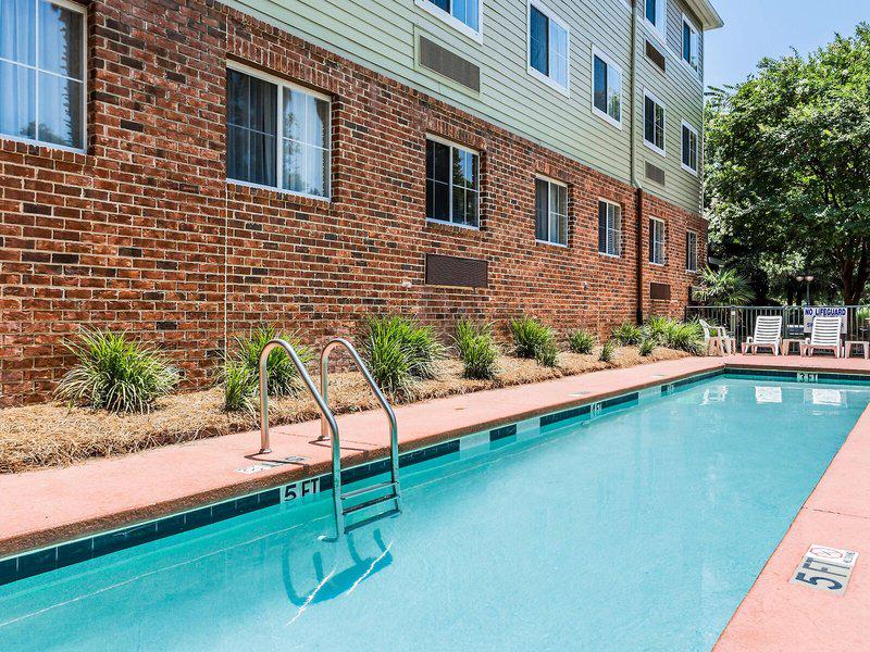 DBCDC21914A2384F0EBE31C6CAA5E9EA