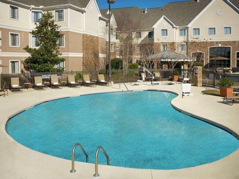 033B69C94810770E07FBA098E24AD740