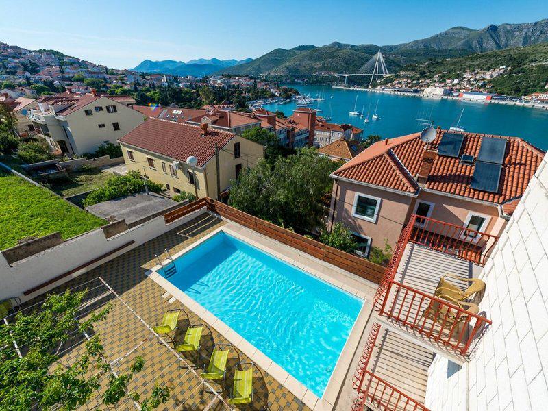 C6FD234A0ADFD0FAD04ECB5142CFA1DF