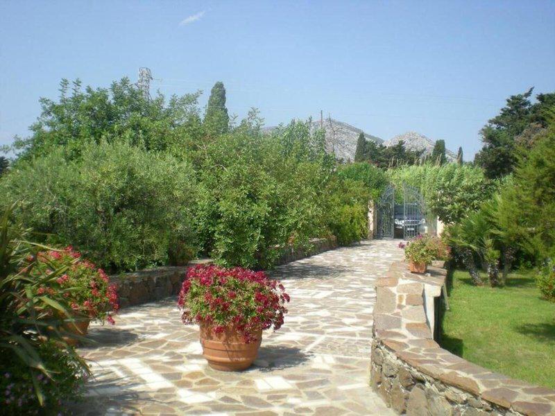 7C32C4992F3B020F14DA26C174923682