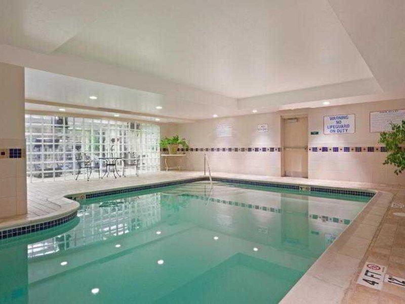 EBA4CBF3DB616FB781517F94C037A764