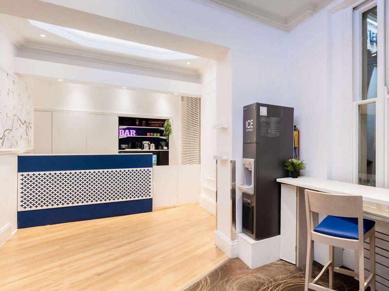 F370F30979FE57AAA06AE9E84214515E