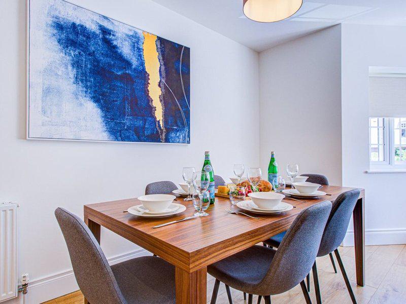 E01FBDB9760560B4DFE87C32E8A8F606