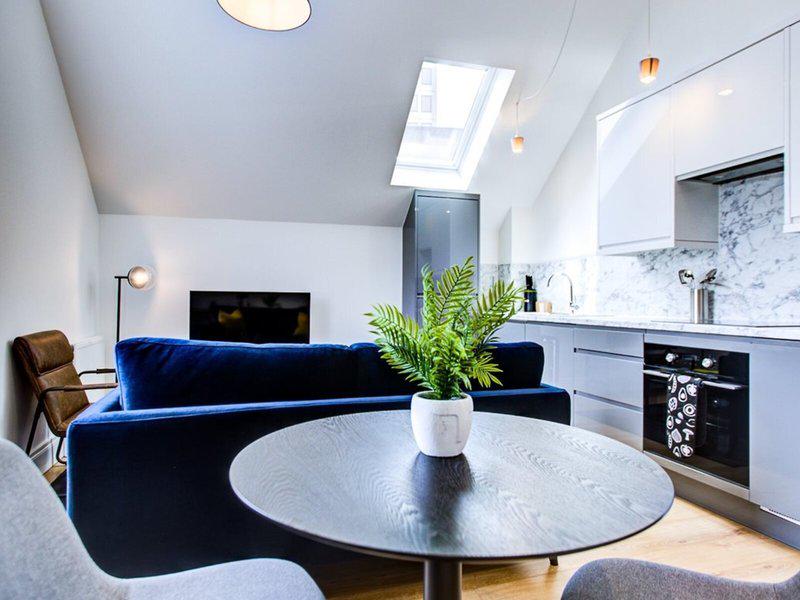 6AEDF8D55A86FA302DE769DC240BAAB4