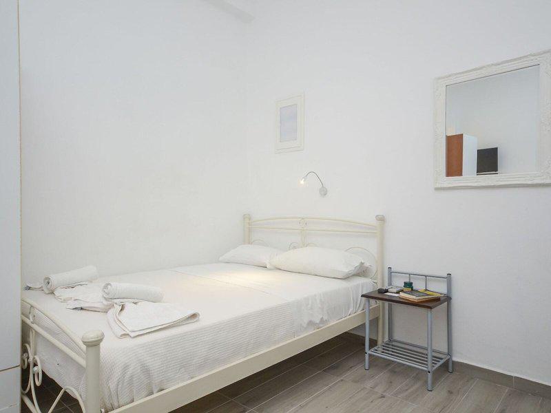 AB2F8A42B64A86AB6B2501AD2DA5AA23