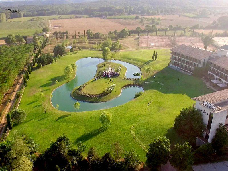 465AAEA2B6341851E2DCE84FC41AB552