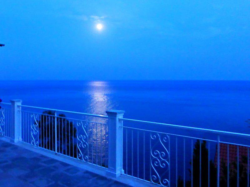 F12CEDFD399126758DC8971B0DD87496