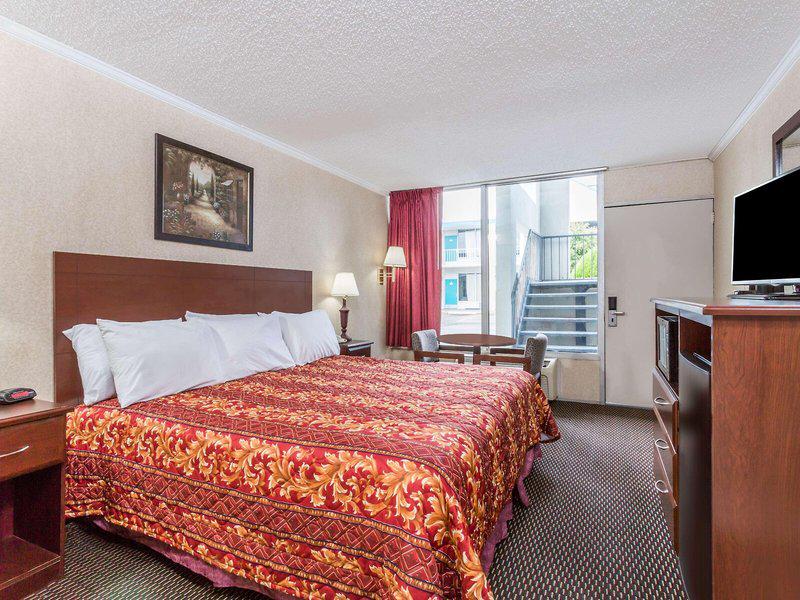 0B5579AEF2A548B7E316EA6935E4EEC5