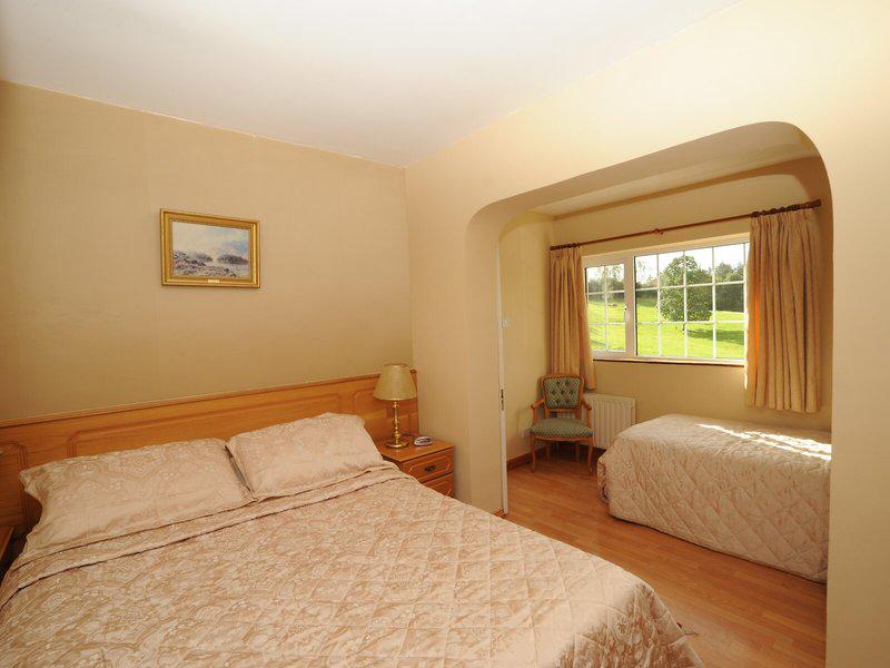 463A0AB603CE4D082FFCD06A2015373E