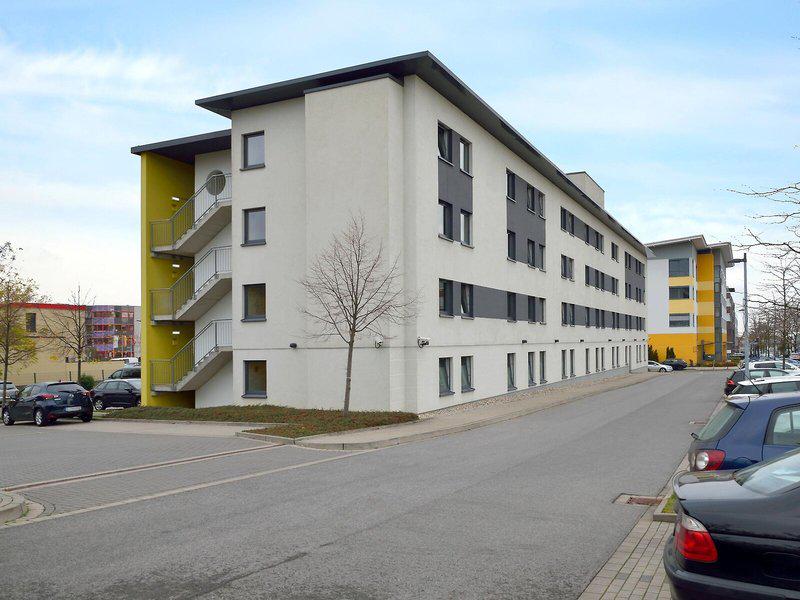 23C7A537D1DB8F4233E66808D4B721C7