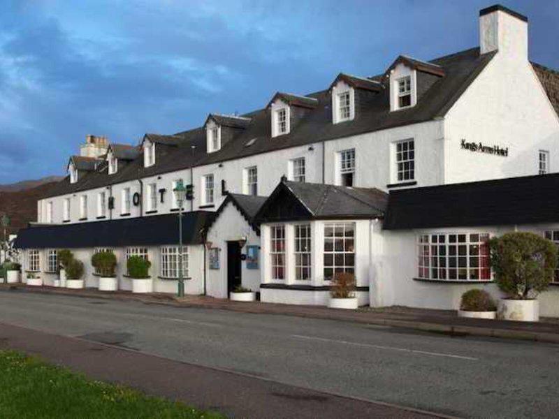 6651C205C202242D1A95102C6EC01557