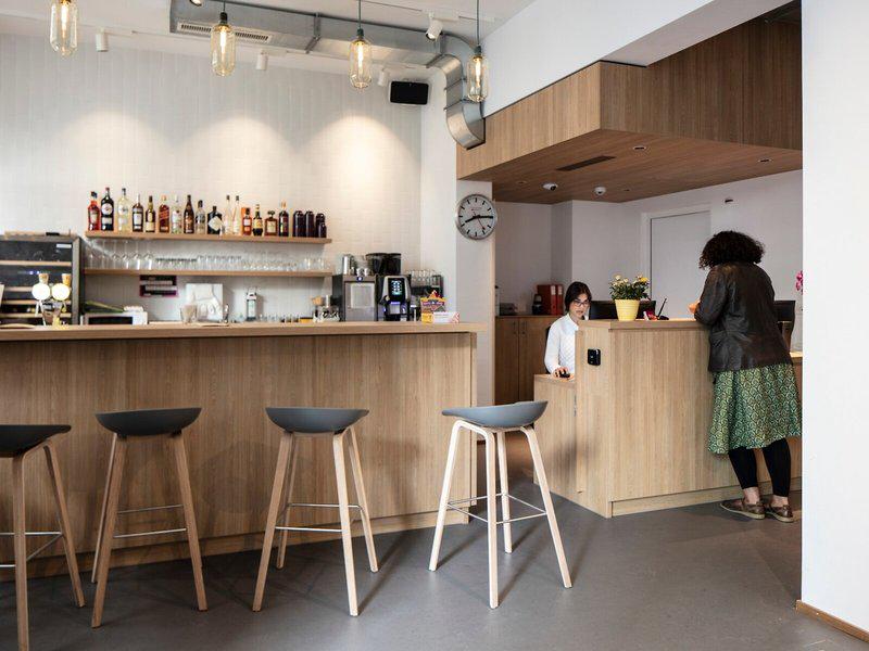 D4CBAD805CB5926E64686669CA7A9D1F