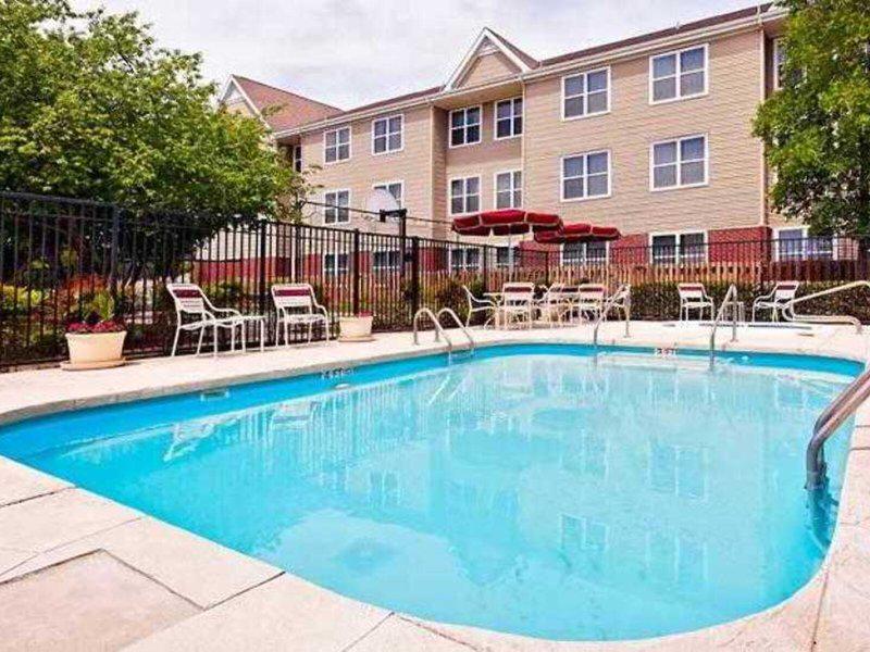 04FAC2DC83BC8FED19C5D08EFAD54643