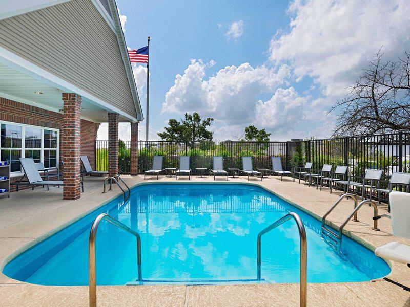 F40C974A833370717B2B01D9C93EE3AD