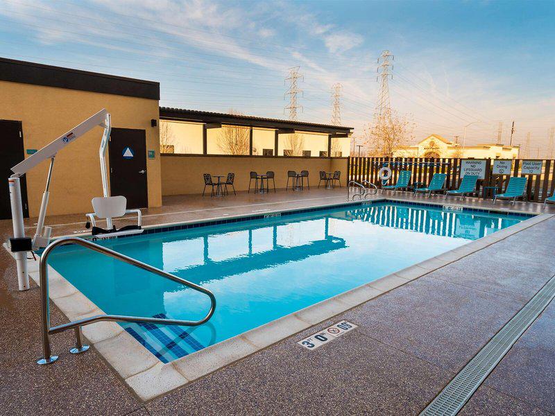 D4252F8A72E1105E84C4DBAB22D55A56