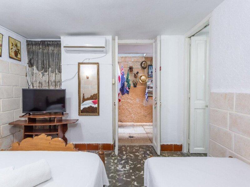 669AAC17ACAF19BAF1BBBB8B759BFE88