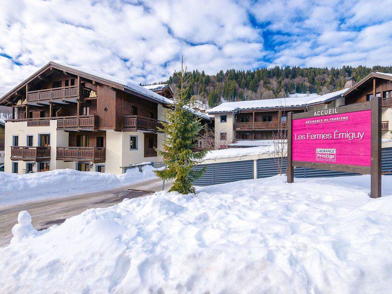 D041663979EE9D42116B811F5953C154